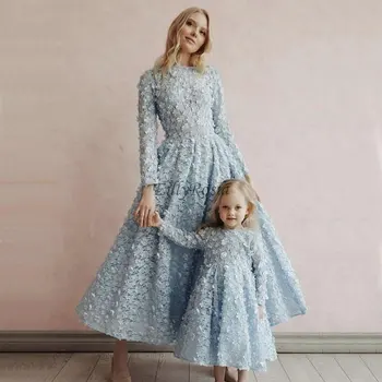 Svijetlo plave Čipke, Haljine Dugih Rukava i 3D Bojama Trapeznog Oblika Čaj Duljine, Elegantne haljine Za mame i kćeri, večernje Haljine