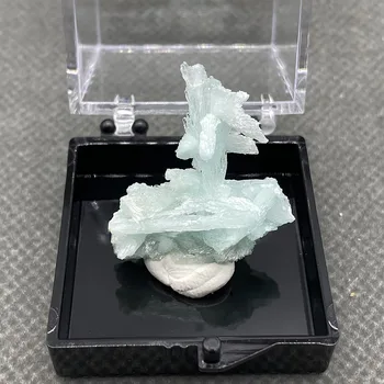 100% Prirodni dokaz safir kristal Klaster Grubo Zdrav Crystal Uzorak Kamene Rude + Veličina okvira: 35*35*35 mm