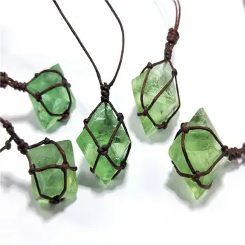 Emerald Kristal Privjesak Liječenje DT Dragulj Coli Reiki Zeleni Fluorit Papir za pakiranje, Trake, Ogrlica Joga Makrame Kamenje I Kristali